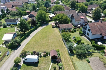 Prodej pozemku 520 m², Vysoké Chvojno