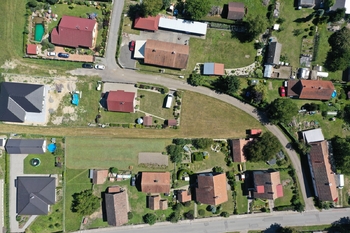 Prodej pozemku 520 m², Vysoké Chvojno