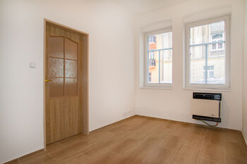 Pronájem bytu 2+1 v osobním vlastnictví 47 m², Děčín
