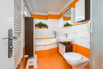Prodej domu 142 m², Jenštejn