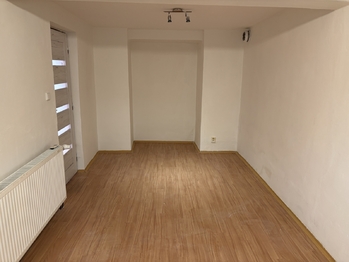 Prodej bytu 3+1 v osobním vlastnictví 86 m², Znojmo