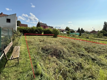 Prodej pozemku 279 m², Hostomice