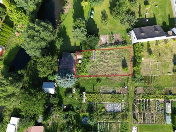 Prodej pozemku 279 m², Hostomice