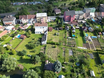 Prodej pozemku 279 m², Hostomice