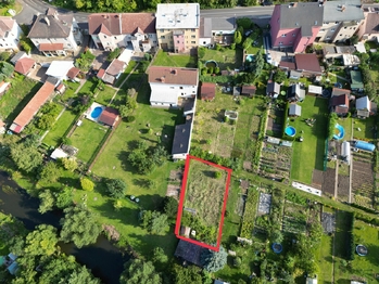 Prodej pozemku 279 m², Hostomice