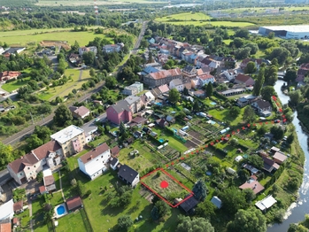 Prodej pozemku 279 m², Hostomice