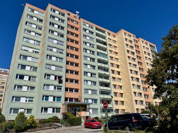 Prodej bytu 2+kk v osobním vlastnictví 43 m², Praha 10 - Horní Měcholupy