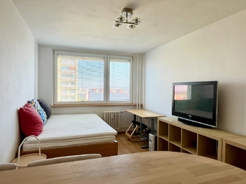 Prodej bytu 2+kk v osobním vlastnictví 43 m², Praha 10 - Horní Měcholupy