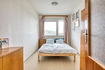 Ložnice - Pronájem bytu 2+kk v osobním vlastnictví 48 m², Praha 8 - Libeň