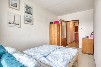 Ložnice - Pronájem bytu 2+kk v osobním vlastnictví 48 m², Praha 8 - Libeň