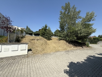 Prodej pozemku 668 m², Plzeň