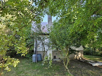 Prodej pozemku 848 m², Hradec Králové