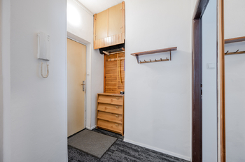 Prodej bytu 4+1 v osobním vlastnictví 94 m², Horoměřice