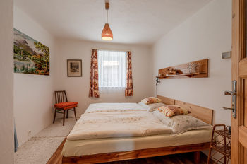 Prodej domu 510 m², Skryje