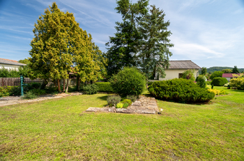Prodej domu 510 m², Skryje