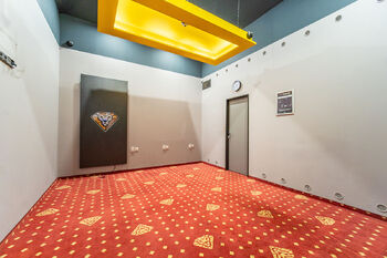 Pronájem obchodních prostor 151 m², Český Brod