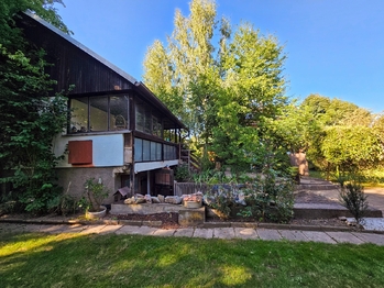 Prodej pozemku 809 m², Hradec Králové