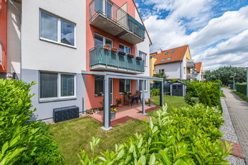 Pronájem bytu 2+kk v osobním vlastnictví 61 m², Jinočany