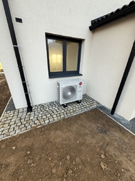 Tepelné čerpadlo - Prodej domu 104 m², Strančice