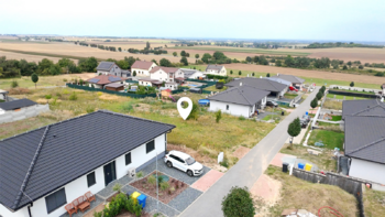 Prodej pozemku 830 m², Tuklaty