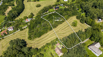 Prodej pozemku 5528 m², Krhová