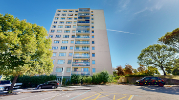 pohled na dům - Prodej bytu 3+1 v družstevním vlastnictví 71 m², Praha 10 - Záběhlice