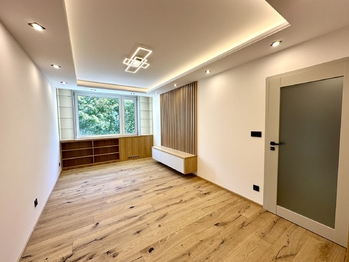 Pronájem bytu 2+kk v osobním vlastnictví 42 m², Praha 4 - Háje