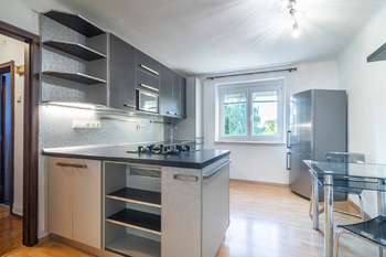 Pronájem bytu 2+1 v osobním vlastnictví 54 m², Kladno