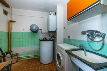 Pronájem domu 124 m², Praha 6 - Dejvice