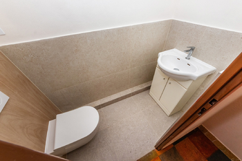 Pronájem domu 124 m², Praha 6 - Dejvice