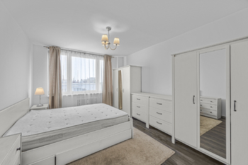 Pronájem bytu 3+1 v osobním vlastnictví 67 m², Praha 3 - Žižkov