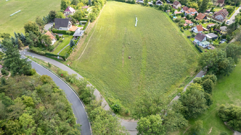 Prodej pozemku 1222 m², Hlásná Třebaň