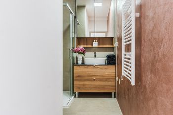 KOUPELNA - Pronájem bytu 2+1 v osobním vlastnictví 58 m², Praha 10 - Strašnice