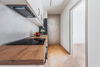 KUCHYŇ - Pronájem bytu 2+1 v osobním vlastnictví 58 m², Praha 10 - Strašnice