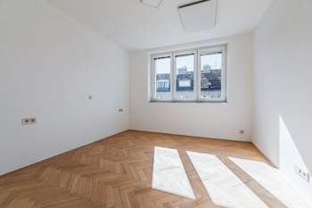 LOŽNICE - Pronájem bytu 2+1 v osobním vlastnictví 58 m², Praha 10 - Strašnice