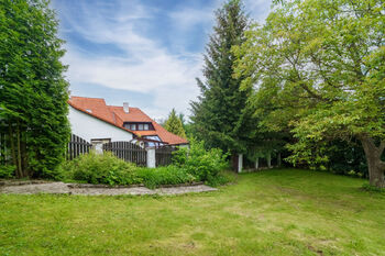 Prodej domu 371 m², Kořenec