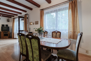 Prodej domu 371 m², Kořenec