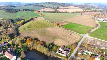 Prodej pozemku 845 m², Drevníky