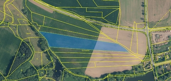 Prodej pozemku 25524 m², Petrovice