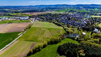 Prodej pozemku 35228 m², Petrovice