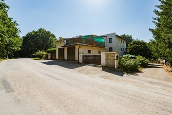 Prodej domu 290 m², Sedlec-Prčice