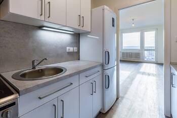 Pronájem bytu 2+kk v osobním vlastnictví 43 m², Praha 8 - Kobylisy