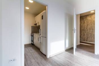 Pronájem bytu 2+kk v osobním vlastnictví 43 m², Praha 8 - Kobylisy
