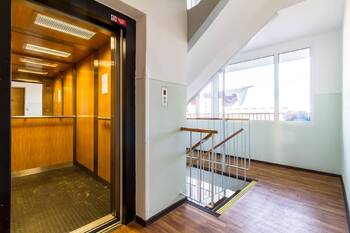 Pronájem bytu 2+kk v osobním vlastnictví 43 m², Praha 8 - Kobylisy