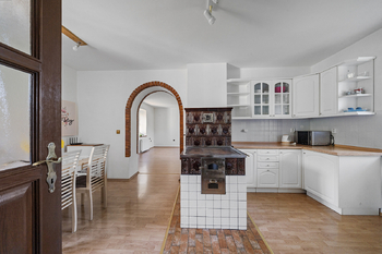 Prodej domu 231 m², Bolehošť