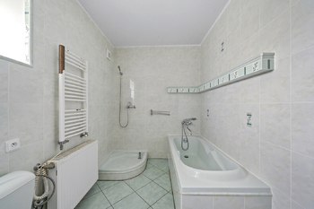 Prodej domu 231 m², Bolehošť