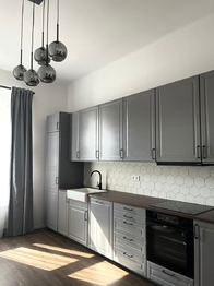 Prodej bytu 2+1 v osobním vlastnictví 98 m², Karlovy Vary