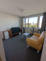 Pronájem bytu 2+1 v osobním vlastnictví 39 m², Praha 9 - Hloubětín