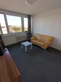 Pronájem bytu 2+1 v osobním vlastnictví 39 m², Praha 9 - Hloubětín