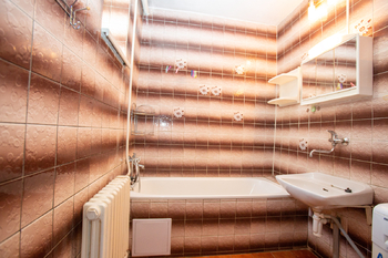 Prodej chaty / chalupy 89 m², Svépravice